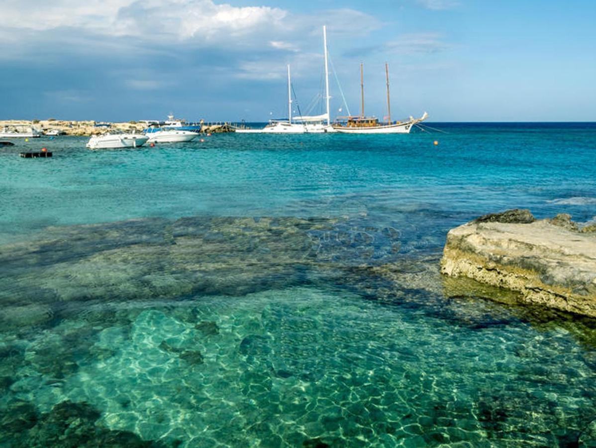 Island Home Seaside Villa Παραλίμνι Εξωτερικό φωτογραφία
